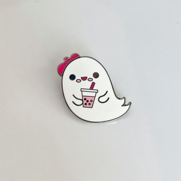 50% OFF! Boba tea ghost pin French beret spooky drink straw flair pins - Picture 4 of 4